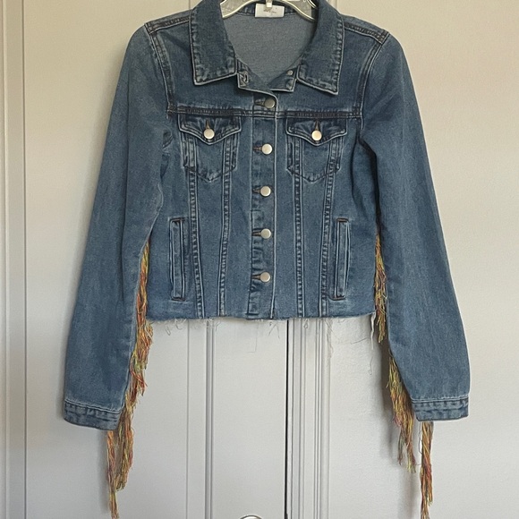 ShowPo Blue Denim Jacket - Picture 2 of 9